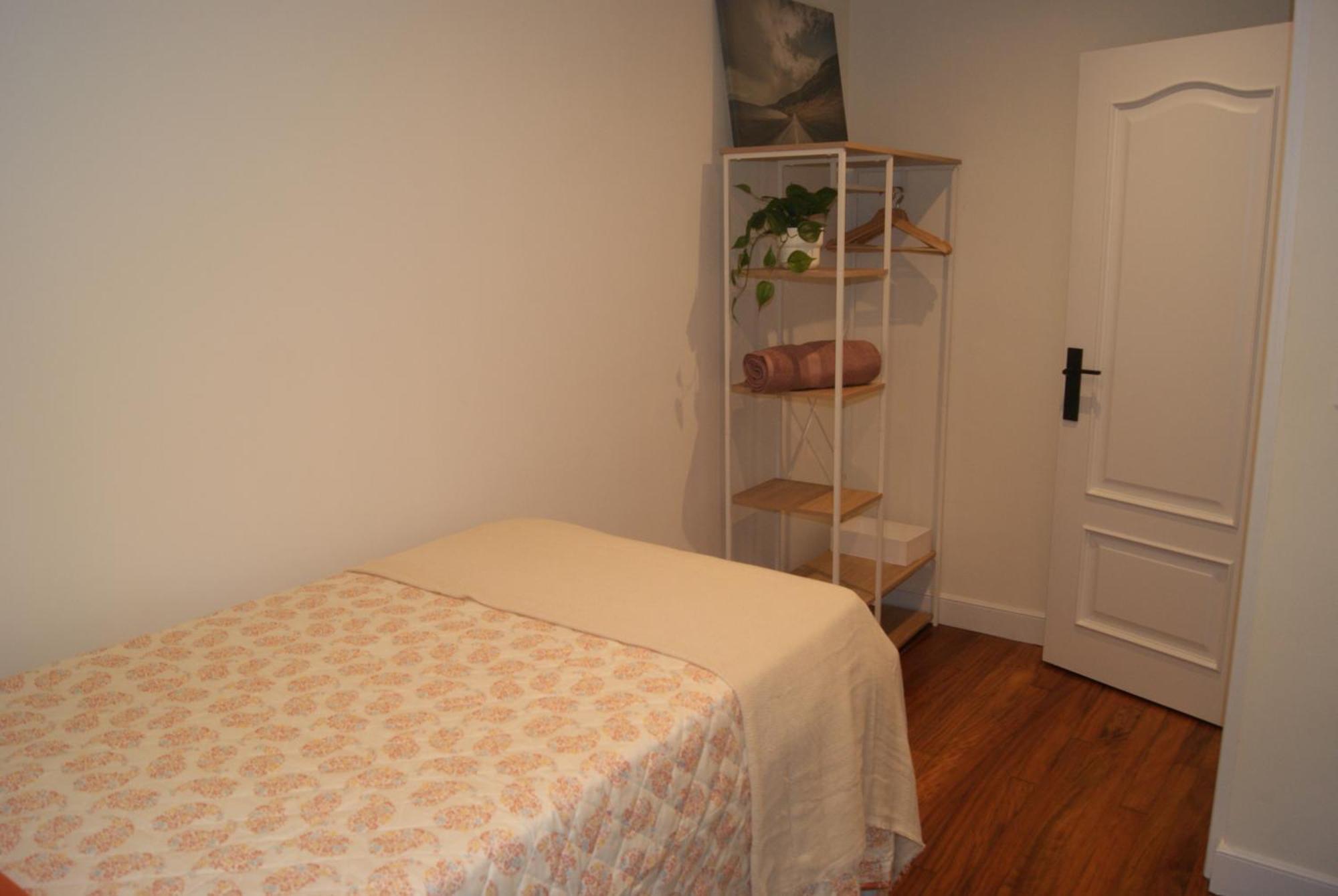 Apartament Nuevo, Luminoso, Reformado, Cerca Del Casco Viejo *